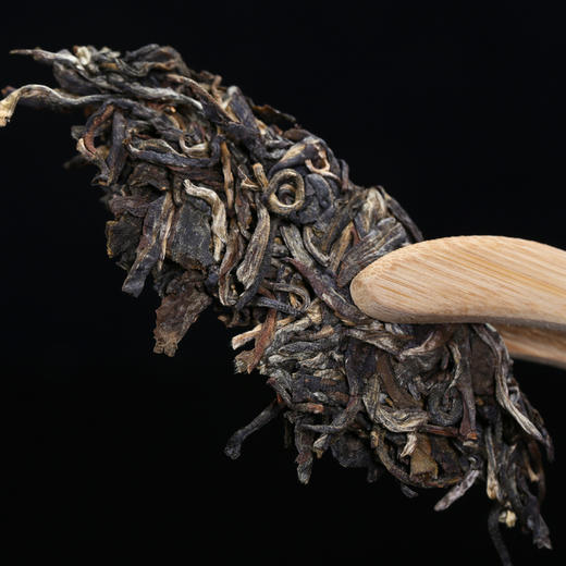 勐海八角亭 2017年里程碑 生茶 357g 云南七子饼 普洱茶 商品图4