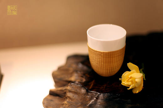 白瓷薄胎手握杯 商品图1