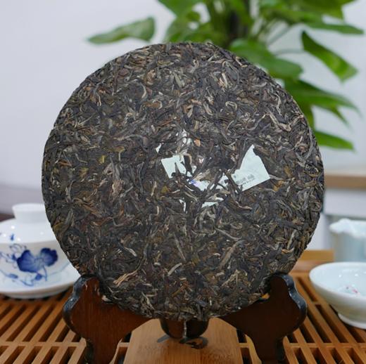 八角亭普洱茶 岁月纯真 357g 2017年 普洱茶 生茶 云南普洱茶 商品图1