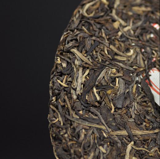 八角亭 普洱茶 2018年 布朗早春 生茶 357克 商品图2