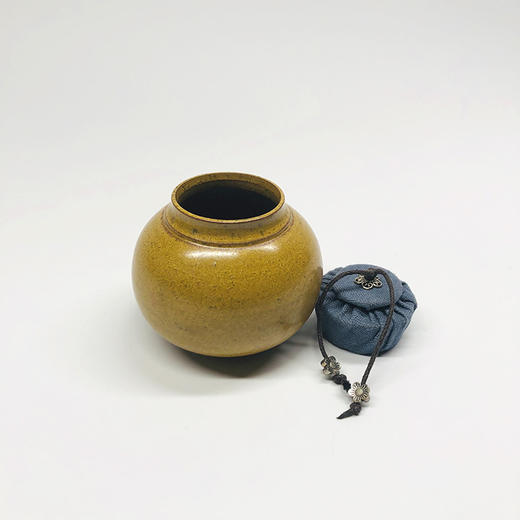 不仁斋鉴选 景德镇手拉胚柴窑葫芦皮色釉迷你储物罐 布艺茶罐02 商品图1