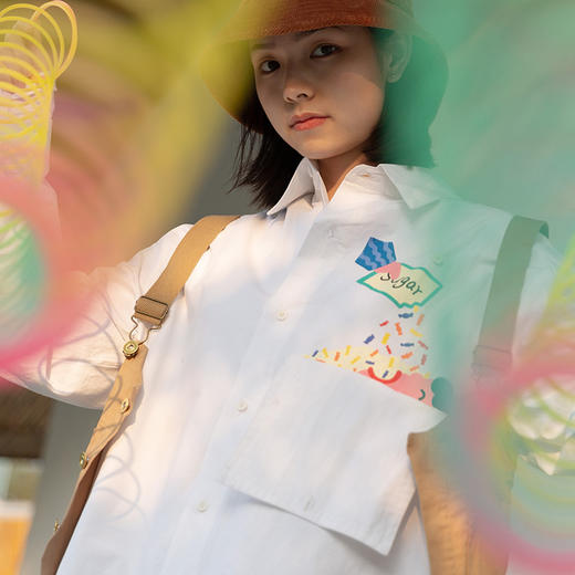 靴下物 原创设计糖果系列女装2019款春口袋跳跳糖印花衬衫外套 商品图1
