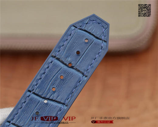 BB V6恒宝精品 经典计时腕表。大爆炸计时码表，Hublot机芯：4100机芯材料：316精钢玻璃：天然蓝宝石表带：高级天然橡胶带 商品图10