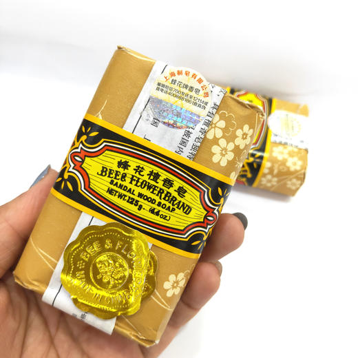 【蜂花皂】蜂花 上海老字号 檀香皂 125g香皂 肥皂 洗澡 洗头 沐浴 商品图1