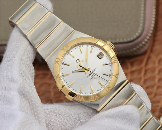 3S欧米茄双鹰星座系列，男款 8500同轴机芯机械 瑞士质量100% 蓝宝石玻璃背透设计，尺寸男38MM。 商品图2