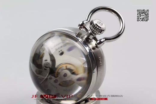 ZF沛纳海PAM581座钟，采用K1料硬度玻璃，另装有自制原装P5000手动机械机芯。动能储存达6天，与原装机芯1：1。做工也是1:1 商品图5