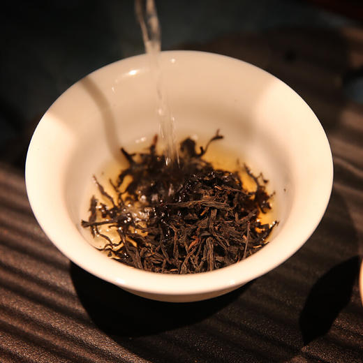 正山堂 骏眉红 正山小种红茶 罐装100g 商品图2