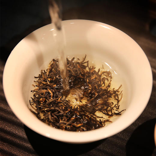 正山堂 百年老枞 正山小种红茶 罐装50g 商品图2