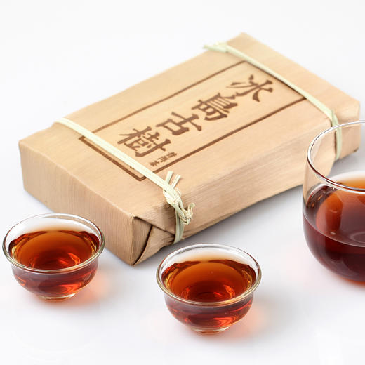 天地间冰岛古树熟茶 黄片发酵熟茶 1公斤枣香砖 云南普洱茶黄片砖 商品图2