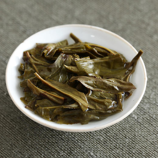 天地间 普洱茶生茶砖 勐海生茶 250克生茶砖 2016年茶砖 商品图4