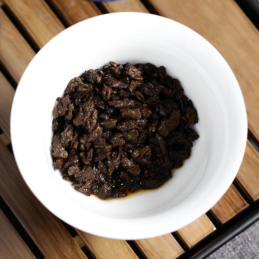 天地间茶化石茶珍珠碎银子金不换普洱茶熟茶糯香茶石头100克 商品图3