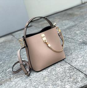 【女包】.韩版时尚百搭新款简约气质水桶包手提单肩大容量小包