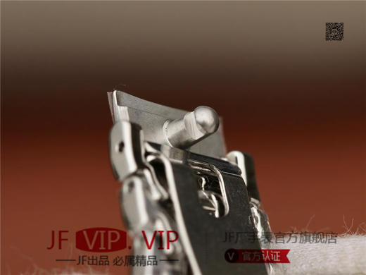 RXW欧米茄OMEGA碟飞系列424.10.40.20.02.003 RXW工厂出品，买钢带送皮带，皮带质感与鳄鱼皮如出一辙。 商品图9