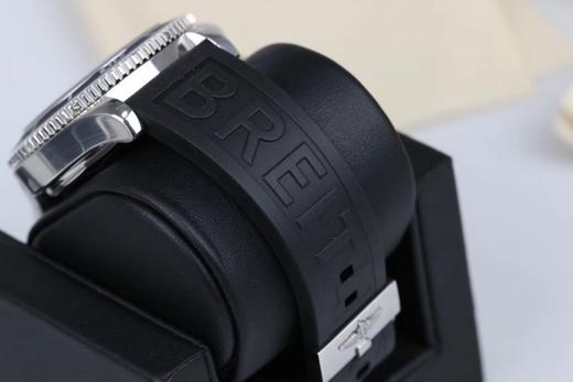 GM百年灵SUPEROCEAN42超级海洋42腕表系列海洋42腕表（Superocean42）将绚丽色彩大胆运用在分钟刻度斜角内圈, 商品图8