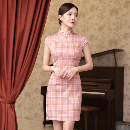 FC-藕粉色格子   粉色格子短款旗袍 夏季改良日常文艺清新少女款旗袍 商品图1