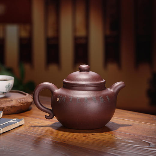 【莲子】 作者：  冯娟（制壶）  褚萍（泥绘）泥料：原矿紫泥 容量：300cc 商品图1