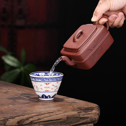 【四方线圆】作者：袁徳波  泥料:紫泥  容量：270cc 商品图4
