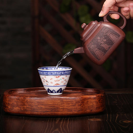 【坦然】 作者：冯娟（制壶）程文兵（陶刻）    泥料：紫泥    容量：280cc 商品图4