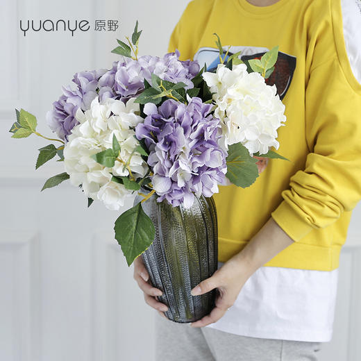 简约仿真花绣球花带花瓶高档端像真的假花婚庆客厅餐桌花摆花装饰 商品图0