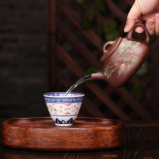 【石瓢】 作者：冯娟（制壶）王龙（泥绘）     泥料：紫泥    容量：230cc 商品图4
