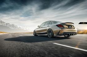 W205改色贴膜与车体外型合而为一
