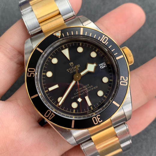 ZF出品 新款间金帝舵 启承系列巴塞尔新品 
【表壳】腕表直径41mm。棱角分明，阳刚大气。从使用CNC数控机床切割铸胚到成形 商品图1