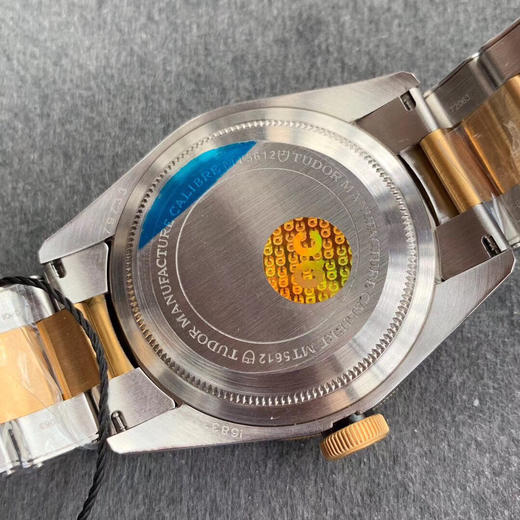 ZF出品 新款间金帝舵 启承系列巴塞尔新品 
【表壳】腕表直径41mm。棱角分明，阳刚大气。从使用CNC数控机床切割铸胚到成形 商品图7