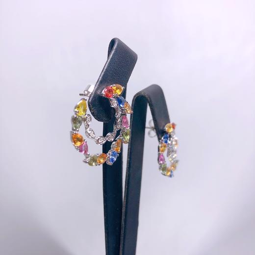 「仲夏夜之梦」彩色蓝宝石耳环 商品图4