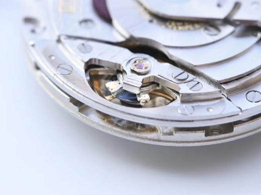 V9劳力士绿水鬼潜航者116610LV副本绿鬼 蓝色游丝3135机芯和904L钢，而且机芯的稳定性相当高，可选购Label Noir五珠表带 商品图3