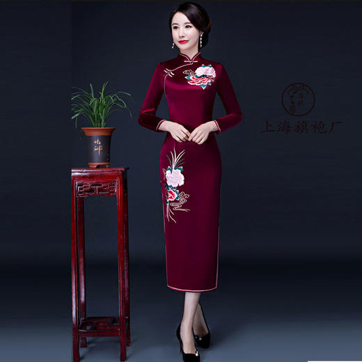 上海旗袍厂LHS-L9101酒红色绣花长款旗袍婚宴婚礼喜宴喜婆婆婚宴服长款长袖冬季 商品图0