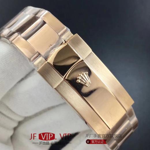 劳力士蚝式恒动SKY-DWELLER这款经典瞩目的腕表专为环球旅行人士而设计，不仅外观设计别开生面，而且是 精湛技术与简易操作的完美结合 商品图4