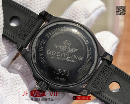 百年灵超级海洋，火热呈现。劲酷的钛合金外壳搭配烟煤色Military军用表带，尽显品牌的阳刚魅力，又带来轻盈舒适的便捷体验 商品图7