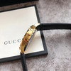最新广告款Gucci古驰小蜜蜂，表径38mm，矿物质玻璃，进口石英机芯，绿松石蓝、珊瑚红两种合成宝石面配搭，牛皮表带。 商品缩略图7