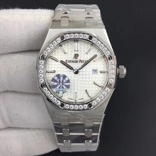 JF爱彼67650，行业买正品开模，厚度与结构和原版一样 釆用原版同类ETA石英金色机芯，ETA石英机芯是12点快跳日历。 商品图1