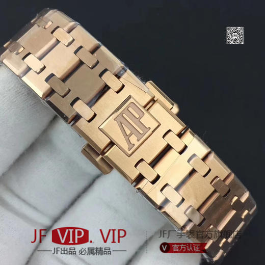 JF爱彼67650，行业唯一买正品开模，厚度与结构和原版一样 釆用原版同类ETA石英金色机芯，ETA石英机芯是12点快跳日历 商品图4