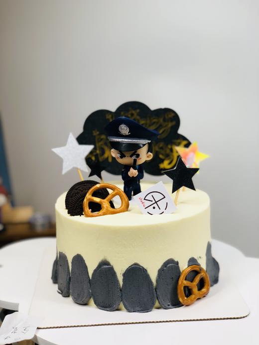 6-8寸  警察叔叔 商品图0