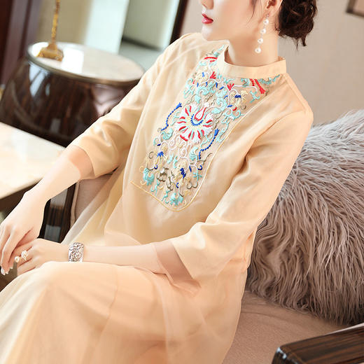 OG-99118新款民族风刺绣茶道汉服古典连衣裙 商品图1