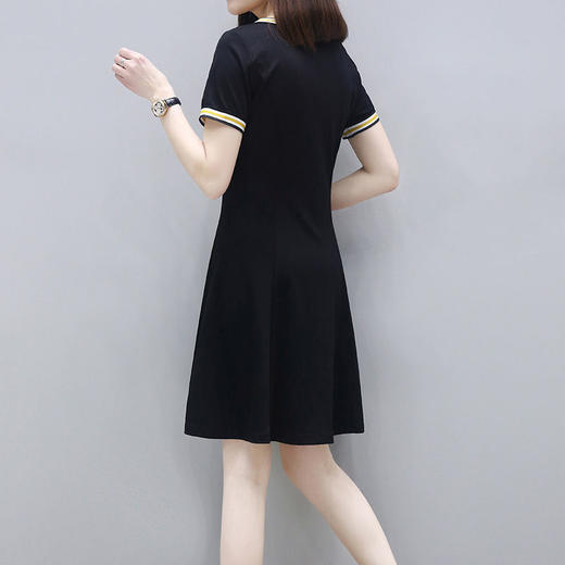 中长款裙子v领短袖T恤裙2019大码女士新款女裙夏装洋气胖mm连衣裙 商品图4