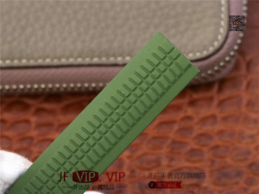 PF百达翡丽“手雷”全网最佳解毒方案，V2升级版，搭配百达翡丽Cal.324自动上链机芯，橡胶表带，316L钢，42mm，蓝宝石水晶玻璃 商品图9