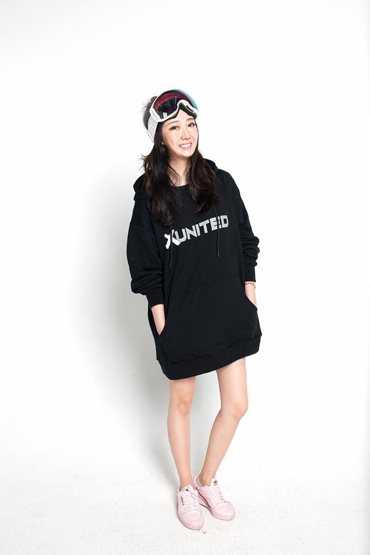 【X-united】黑白款X字母卫衣 商品图0