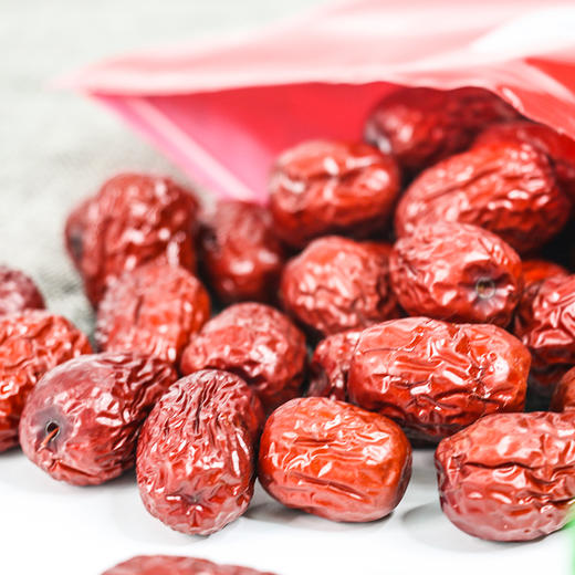 【团长首发限量尝鲜】红枣500g袋装 源自道地产区新疆基地，干制大红枣，个大味甜 商品图2