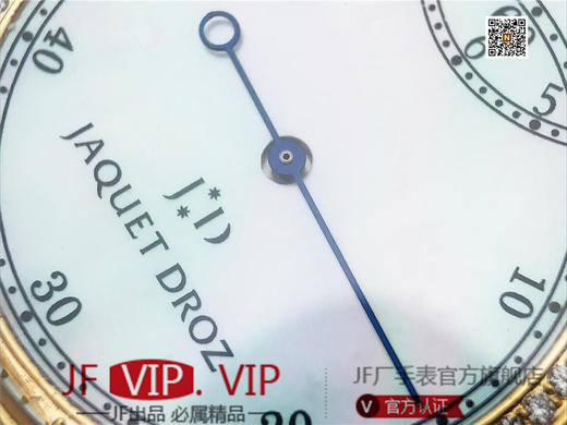 N雅克德罗大秒针系列亅亅J014013226腕表! 烧钢蓝指针 镀18k黄金镶钻！ 贝壳表盘搭配白色钻石 42毫米直径,男士 表壳厚度： 12毫米 商品图4