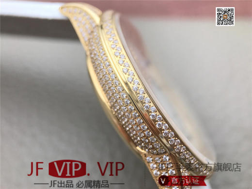 N雅克德罗大秒针系列亅亅J014013226腕表! 烧钢蓝指针 镀18k黄金镶钻！ 贝壳表盘搭配白色钻石 42毫米直径,男士 表壳厚度： 12毫米 商品图10