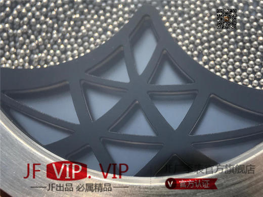 N伯爵ALTIPLANO系列 G0A34175腕表，和原装一样的沙漏自动翻盖，进口石英机芯，43mm直径，蓝宝石镜面，原装表扣，真皮表带，人工蓝宝石，做工精细 商品图5