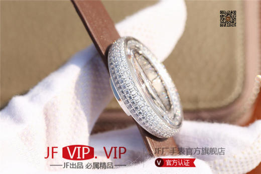 KG伯爵LIMELIGHT系列G0A35096腕表（AISI316L精钢表壳搭配，意大利进口头层沙丁布带，表圈镶嵌天然锆石 商品图4