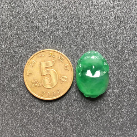 4号高冰种阳绿翡翠金蟾 商品图3