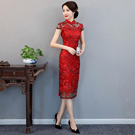 YSD-05996新款蕾丝修身性感镂空中国风时尚绣花旗袍 商品图2