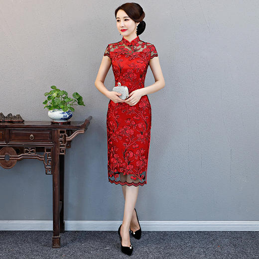 YSD-05996新款蕾丝修身性感镂空中国风时尚绣花旗袍 商品图1