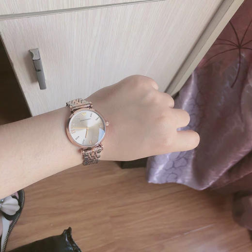 阿玛尼 满天星石英女款表AR1840正品 商品图3