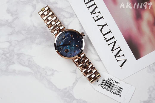 原单渠道货    阿玛尼Armani Ar11197
表壳：316L精钢
表镜：强化矿物质玻璃
表带：316L精钢 商品图0